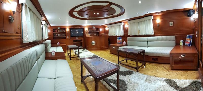 m/y Bella I