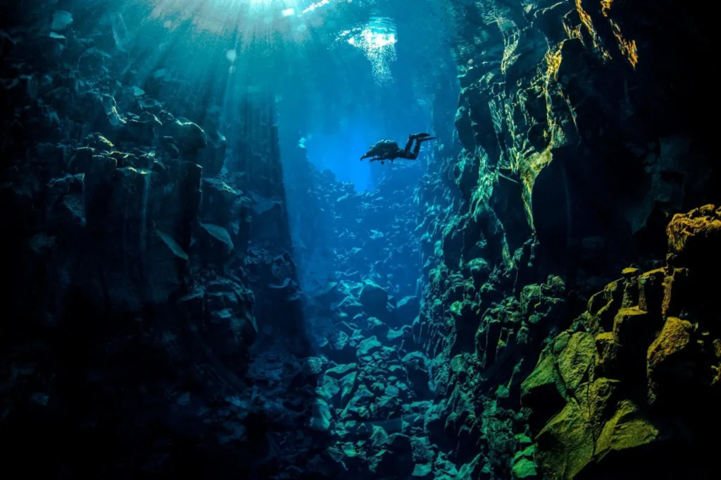 Immersione nella Faglia di Silfra in Islanda